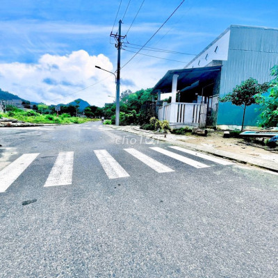 ĐƯỜNG 7M5 NGAY TRỤC QUỐC LỘ HỒ CHÍ MINH GIÁ 6xx