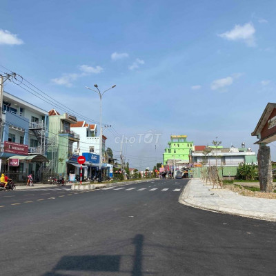 LÔ ĐẤT NGOẠI GIAO NGAY PHỐ CHỢ ĐÔNG PHÚ TỪ CĐT