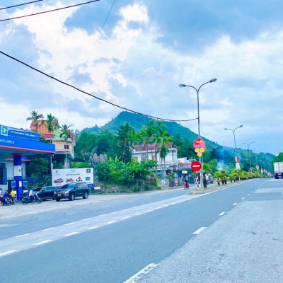 Chỉ 1 lô chính chủ sát chợ đông đúc ngay Thị Trấn