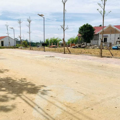 Bán lô đất rẻ ngay sát chợ TX Điện Bàn bao sổ 4xx