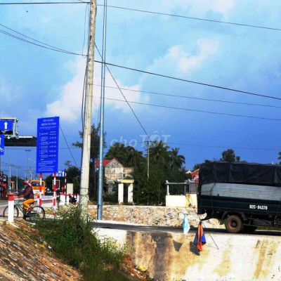 Đất chợ Điện Bàn - Mặt tiền đường lớn giá 9xx