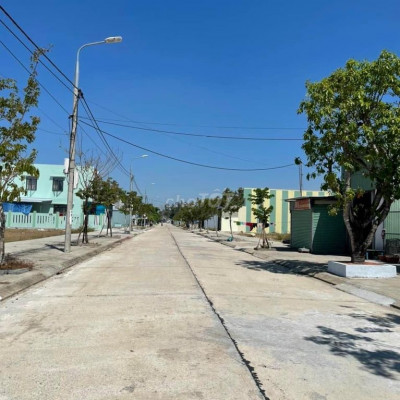 Bán lô đất gần biển Tam Thanh đường 17m5