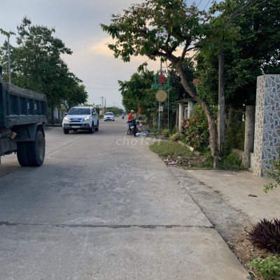 Sập Hầm Lô Góc 2 Mặt nở hậu Thăng Bình 295 m2