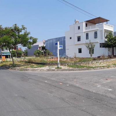 Cần bán lô góc 94m2, giá chỉ 1,1 tỷ thương lượng