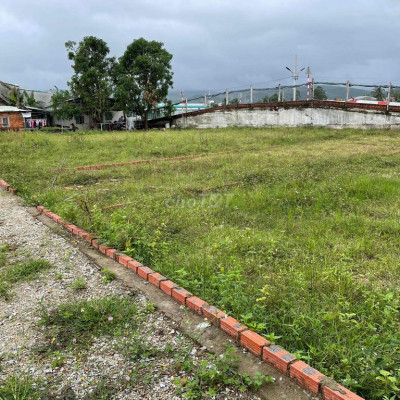 Bán Lô Đối Diện Uỷ ban Điện Hồng Đường chính Vào