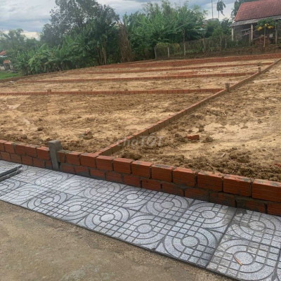 CHÍNH CHỦ BÁN LÔ ĐẤT SÁT CHỢ PHONG THỬ