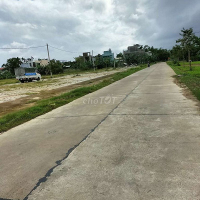 150m2 Mt đường 25m ngay cầu cẩm kim