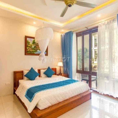 cho thue biệt thự hai tầng ngay trung tâm