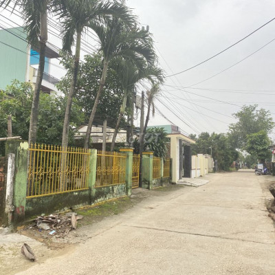 Sổ trao tay-Sở hữu đất nền giá chỉ 8xx sát chợ .