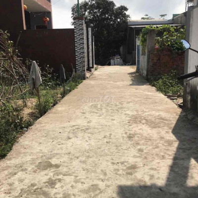 Bán lô bê tông Điện Ngọc gần Ngã Tư Điện Ngọc