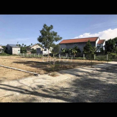 Cần bán cặp đất đẹp Mặt tiền gần UBND Xã Điện Hoà