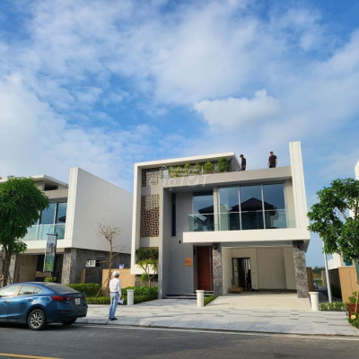 Bán Đất tặng Biệt Thự ven Biển Đà Nẵng giá 2xtr/m2