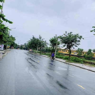 Đất đối điện UBND Điện phước , giá chỉ 6xx