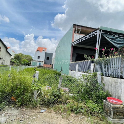 Gần 200m2 Tx Điện Bàn đường 5m đối diện trường 7xx