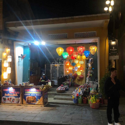 Cần thuê mặt bằng kinh doanh phố cổ hội an