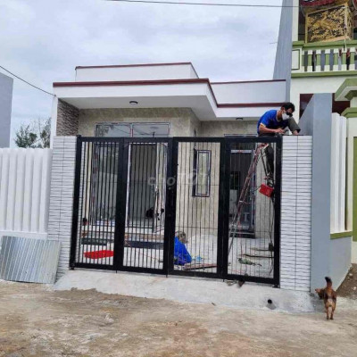 Bán nhà mới xây giáp Đà Nẵng giá rẻ