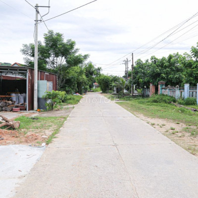 CẦN BÁN GẤP 3 LÔ DUY XUYÊN ĐƯỜNG BT 4M