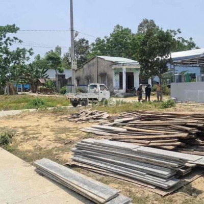 vài lô đất khu đông dân đường quy hoạch 5m bán rẻ