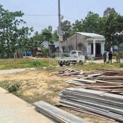 sale sập sàn bán lỗ thu hồi vốn cuối năm