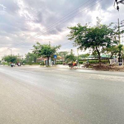 2 Lô Liền Kề 220m2 Gần Chợ Vĩnh Điện,Cách Lộ 20m.