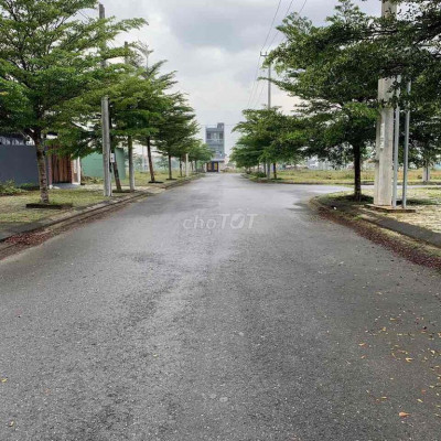 Cần mua đất sụp hầm khu đô Thị 7B