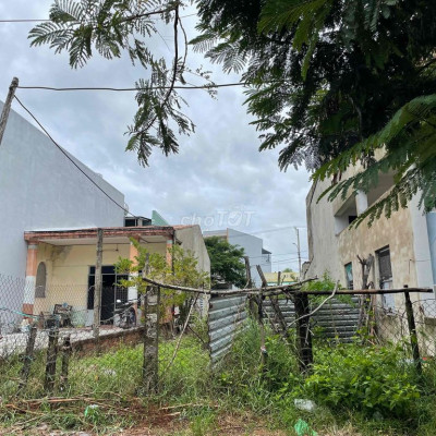 3 lô ngay sát chợ Điện Ngọc diện tích lớn sầm uất