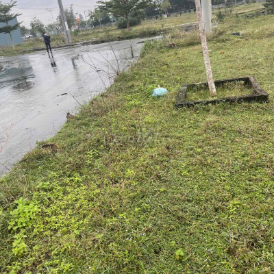 cần cho thuê lô đất kiệt 5m gần chợ Đại Hiệp . đep