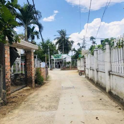 Điện trung 2 lô liền kề 300m2 đường 5m sát ĐT610B