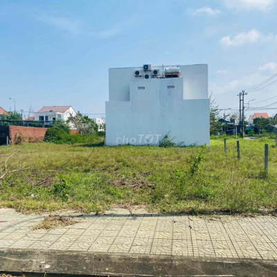 Cần bán lô view mương bà bình bến trễ giá sập