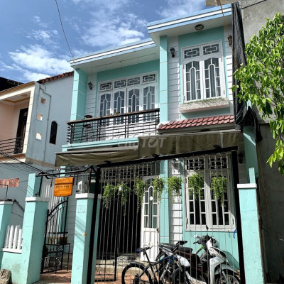 Cho thuê nhà nguyên căn, mặt tiền gần phố cổ