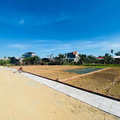 930 triệu có ngay lô đất  Đô Thị. Ngay TT Ái nghĩa