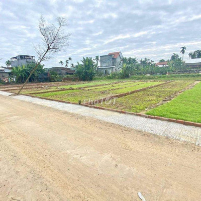 GẦN CHỢ ÁI NGHĨA ĐƯỜNG 4m GIÁ CHƯA QUA ĐẦU TƯ