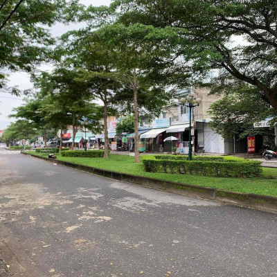 Cần bán đất MT Cao Sơn Pháo và 1 số lô KPC