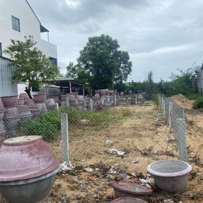 100m2 mt Nguyễn Tất Thành kinh doanh