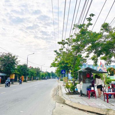 Tặng lộc vàng 9999 - Đất sát lộ DT609 cực đẹp/SHR