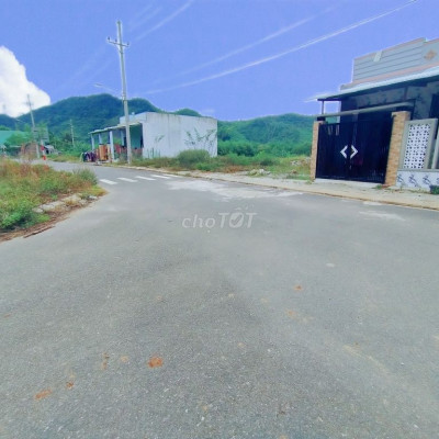 ĐẤT GẦN CHỢ THẠNH MỸ CHỈ 639TR NGANG 7M ĐƯỜNG 7m5