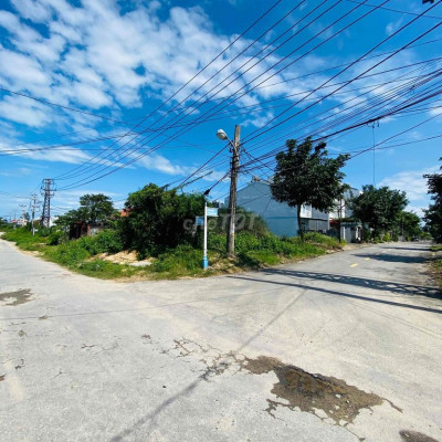 Bán lô góc 2 Mặt tiền nguyễn chí thanh giá sập hâm