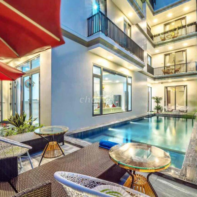 Bán villa cách biển an bàn chỉ 3p, ngay đầu phố cổ