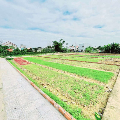 Bán lô đất y hình ngay thị trấn Ái Nghĩa