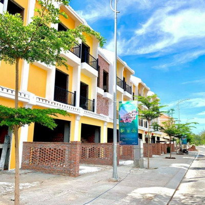 Bán nhà phố Nam Hôi An ven sông, đã có sổ