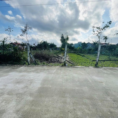 300m2 10x30 Bán Lô Sát chợ Hà Mật Đường thông ô tô