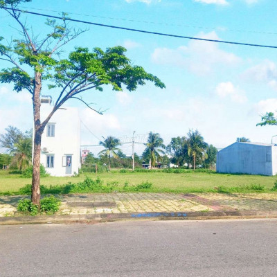 Đường 23m KDT Ngân Câu Ngân Giang. Giá giảm sâu