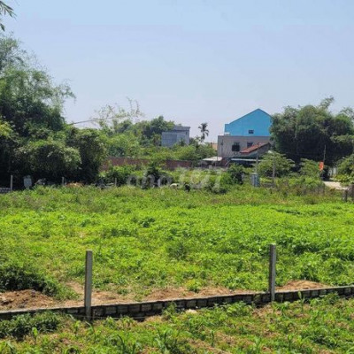 Đất ở hoàn toàn diện tích 1.000m2, hai mặt tiền