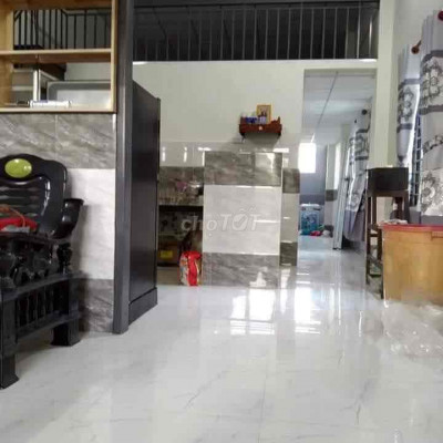 Bán nhà mê lửng 2 mặt tiền Điện Ngọc