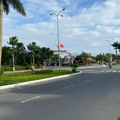 Đất MT Hùng Vương Tam Kỳ đã có sổ 33tr/m2