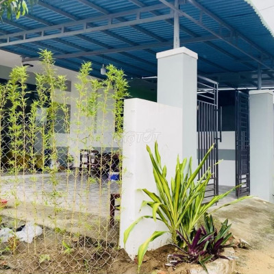 Bán nhà trục chính 2 tầng 2MT sát đà nẵng