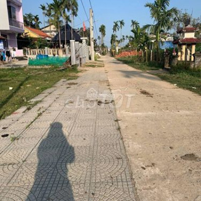 3 lô giá bao sổ , đường 5m gần DT605 vị trí đẹp