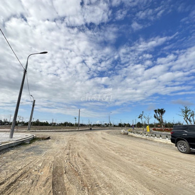 (GIÁ SỐC) Bán Đất Biệt Thự Cạnh Hội An