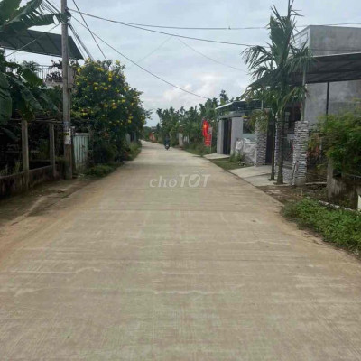 Cần bán lô đất 2MT 5m Điện Tiến - Sổ đỏ trao tay