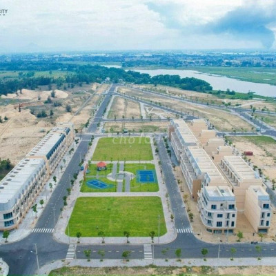 Cần Bán lô BT góc,đường 20m5 mặt sông giá sụp hầm